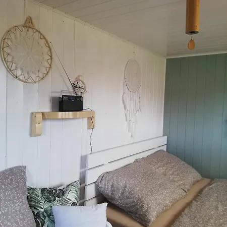 Maringotka Na Hornim Konci Udavy