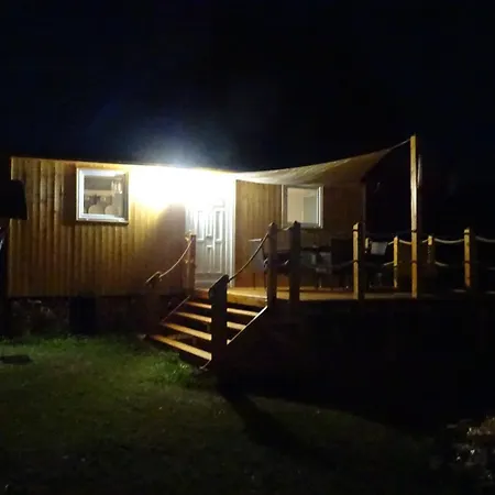 Maringotka Na Hornim Konci *