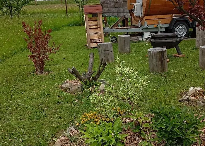 Maringotka Na Hornim Konci * Udavy